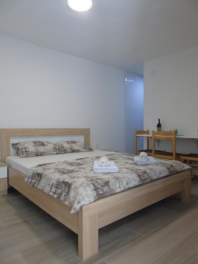 Apartments Marysol Kotor Exterior photo
